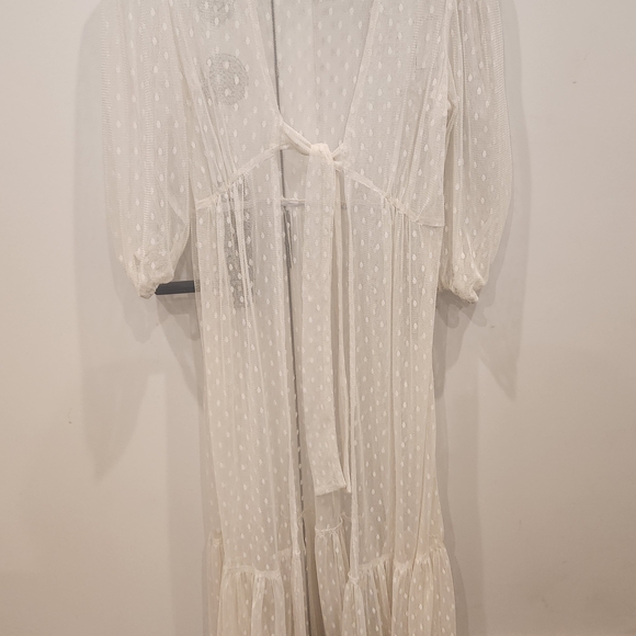 Elegant Sheer White Robe - Picture 2 of 3
